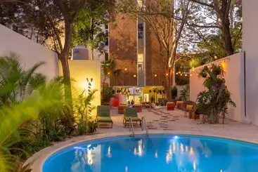 Oostel Smart Capsule Hostel Tulum Pueblo