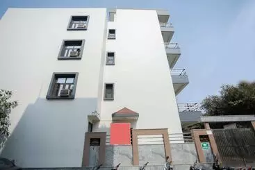 Hotel Chs Villa By Oyo Rooms