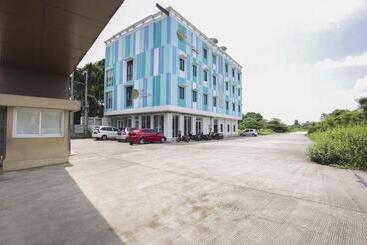 Otel Collection O The Regia Tambun