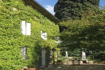 Сельский дом Le Mas Du Pelerin By Gites De France