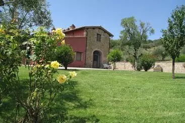 Maaseutuhotelli Agriturismo Le Case Rosse Di Montebuono