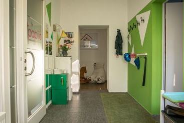 هاستل Kindheitstraum