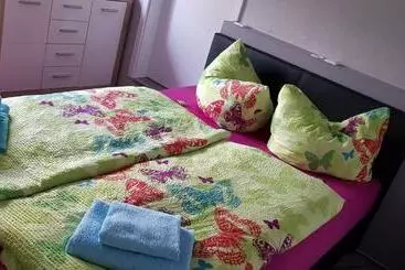 Aamiaismajoitus (B&B) Pension Zwo16