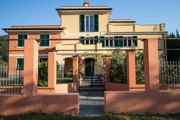 Жильё для туристов Santa Caterina