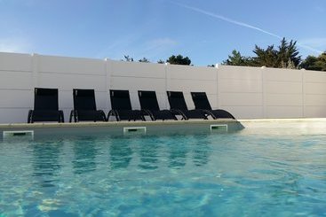 Hus Self Catering 1 Room Lodge