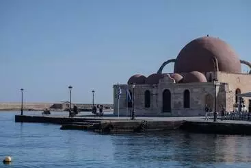 هتل آپارتمان Hanim Boutique