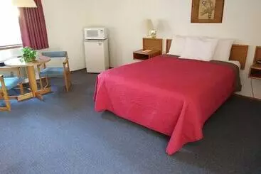 Hotel Wilderness Inn