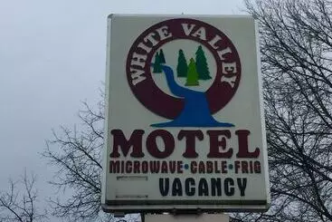 White Valley Motel