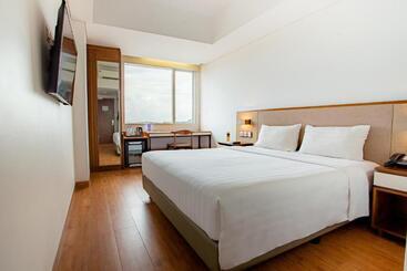 Отель Grand Zuri Ketapang