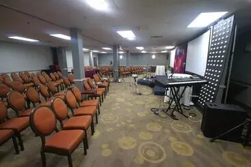 Atrium Hotel And Suites Dfw Airport