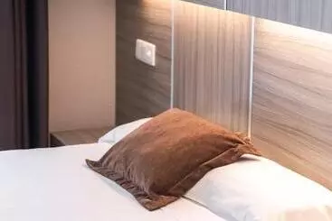 בית מלון כפרי Serrano