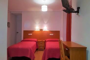 فندق فئة نجمة واحدة Pension Martin