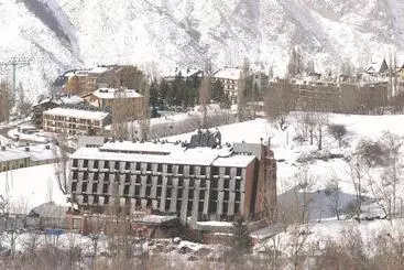 فندق Evenia Monte Alba