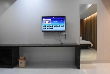 هتل President Banquet & Lawns