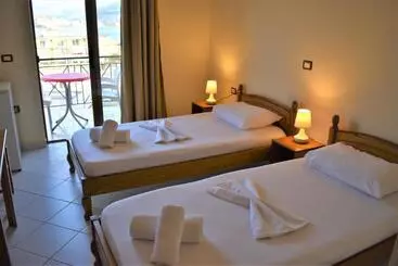 هتل Villa Zeneli
