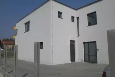 Majatalo Polyfunkční Dům Pasát