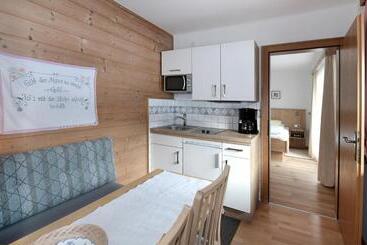 膳宿费 Gästehaus Luise