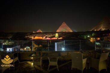 هتل Cleopatra Pyramids View