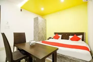 Hôtel Oyo 67162  Apple Inn