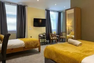 בית מלון כפרי Ernespie House