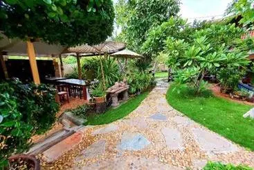 ホテル Baan Saranrom