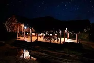Hotel Yala Safari And Relax Camping