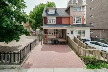 Turistihuoneistot The Jameson Stays