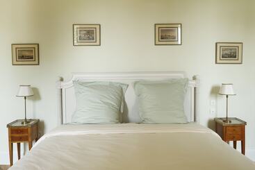 קוטג'' Le Manoir De Ravenoville