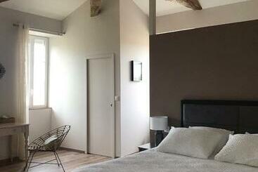 Bed and Breakfast La Clé Du Puy