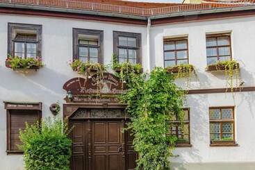 Pensionat Haus Zur Pfauen