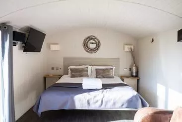 هتل Coltsfoot Country Retreat