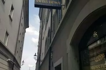 پانسیون Swiss Dewa