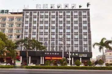 Hotel Yitel Collection
