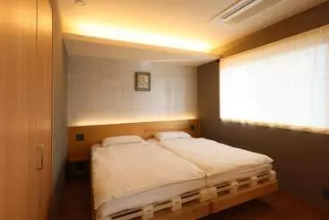 Neon Hotel   Luxury Sleep Retreat