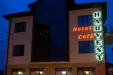 Hotel Harvest
