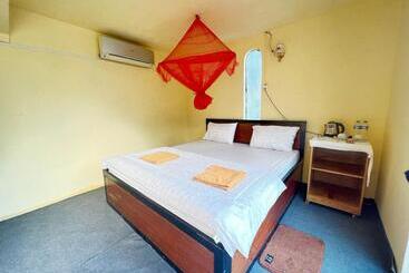 膳宿费 Plankton Bungalow And Camping