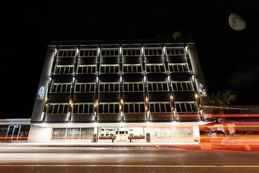 هتل Best Western Jfk