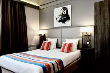 Szálloda Kyriad Prestige Bordeaux Aeroport