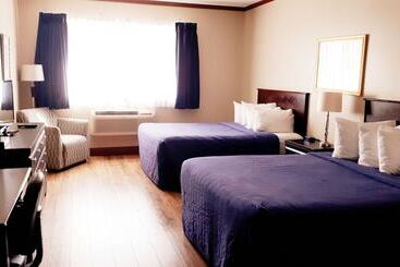 Causeway Bay Hotel Sparwood