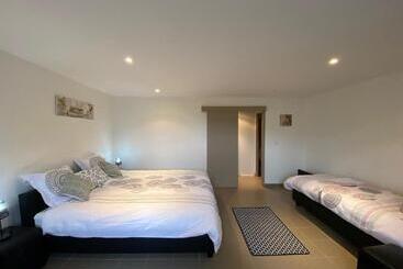 ホテル Auberge De Thelis