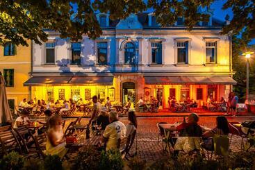 Bed and Breakfast Kedves Vendégház