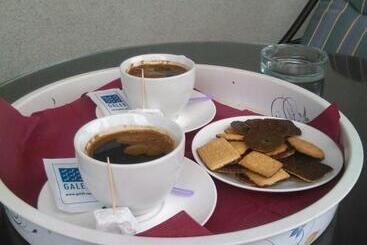 تختخواب و صبحانه Villa Galeb