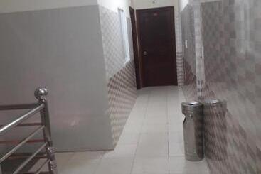 膳宿费 Nhà Nghỉ Bảo Châu