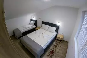 S&m Apartmani