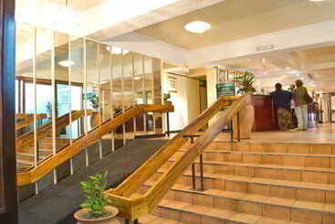 בית מלון כפרי Sunbird Capital