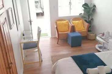 ベッドアンドブレックファースト Boulders Beach Hotel, Cafe And Curio Shop