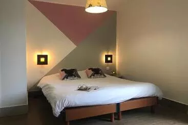 Aamiaismajoitus (B&B) Chambres D'hôtes Poirier Bazin