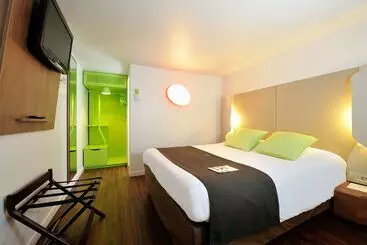 Otel Campanile Roissy Saint Witz