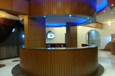 Lavona 2 Hotel Apartments