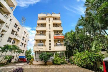 Hotel Fabexpress The Sorrento